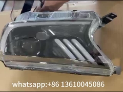 Toyota HILUX REVO ROCCO için plastik siyah araba LED farları